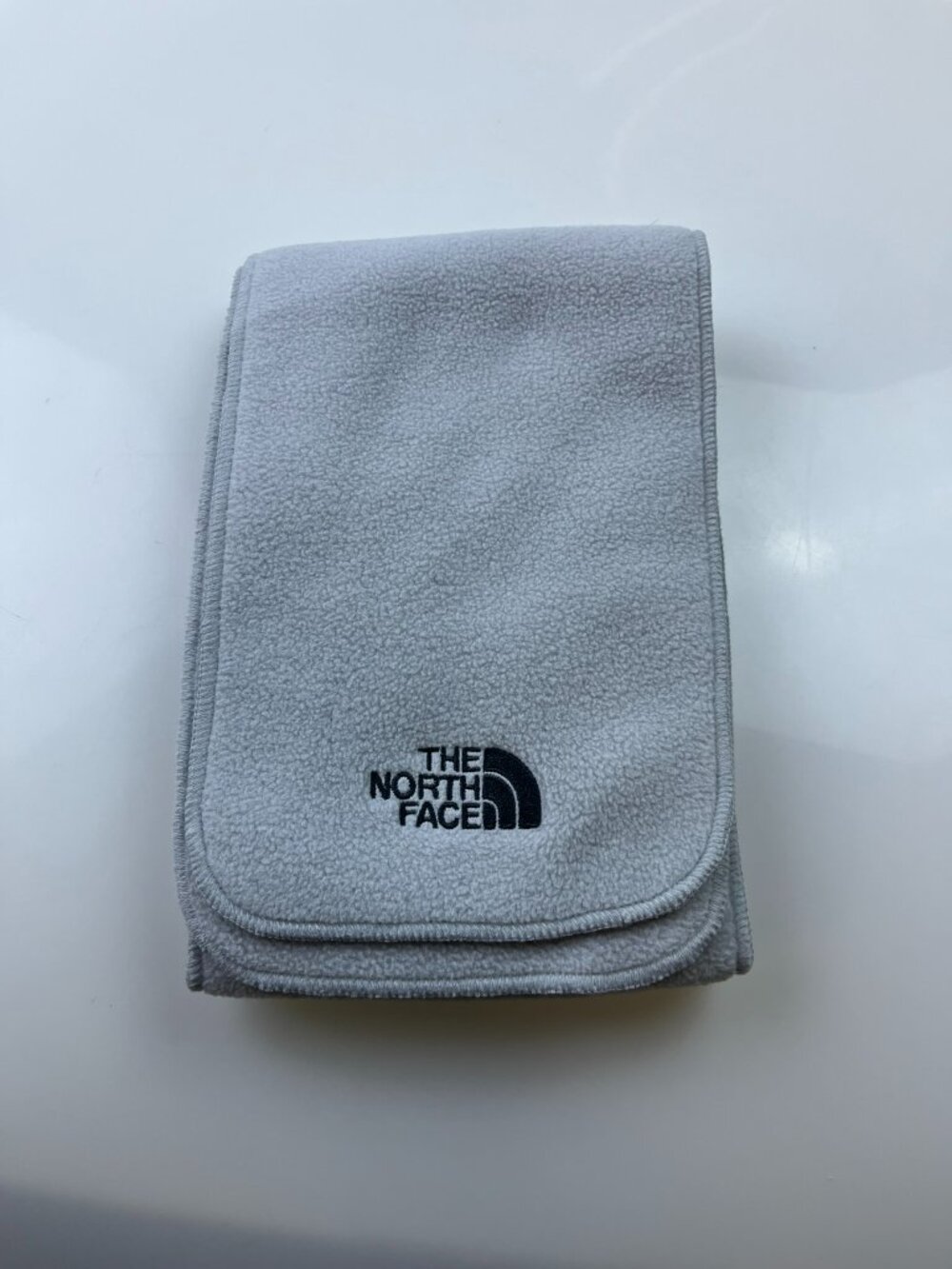 The North Face Grey TKA Glacier Fleece Scarf N255-57